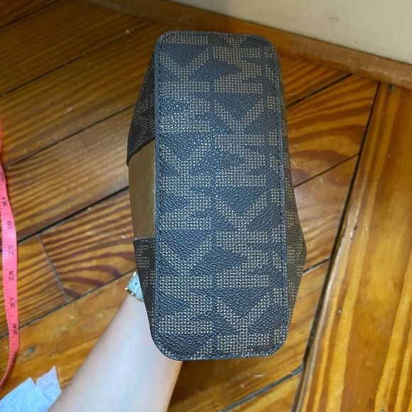 Michael Kors Travel Pouch Brown Gold Monogram Cosmetic Case - Picture 8 of 12